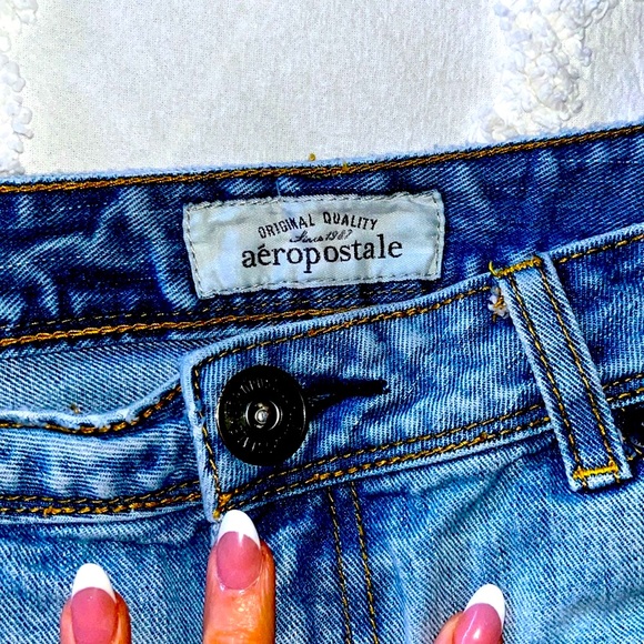 Aeropostale Frayed Shorts - Picture 2 of 6